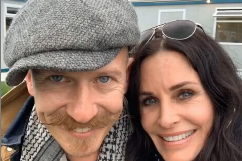 Courtney Cox with Foy Vance.jpg