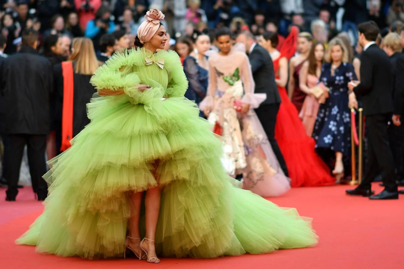 Cannes - Deepika Padukone in Dundas.jpg