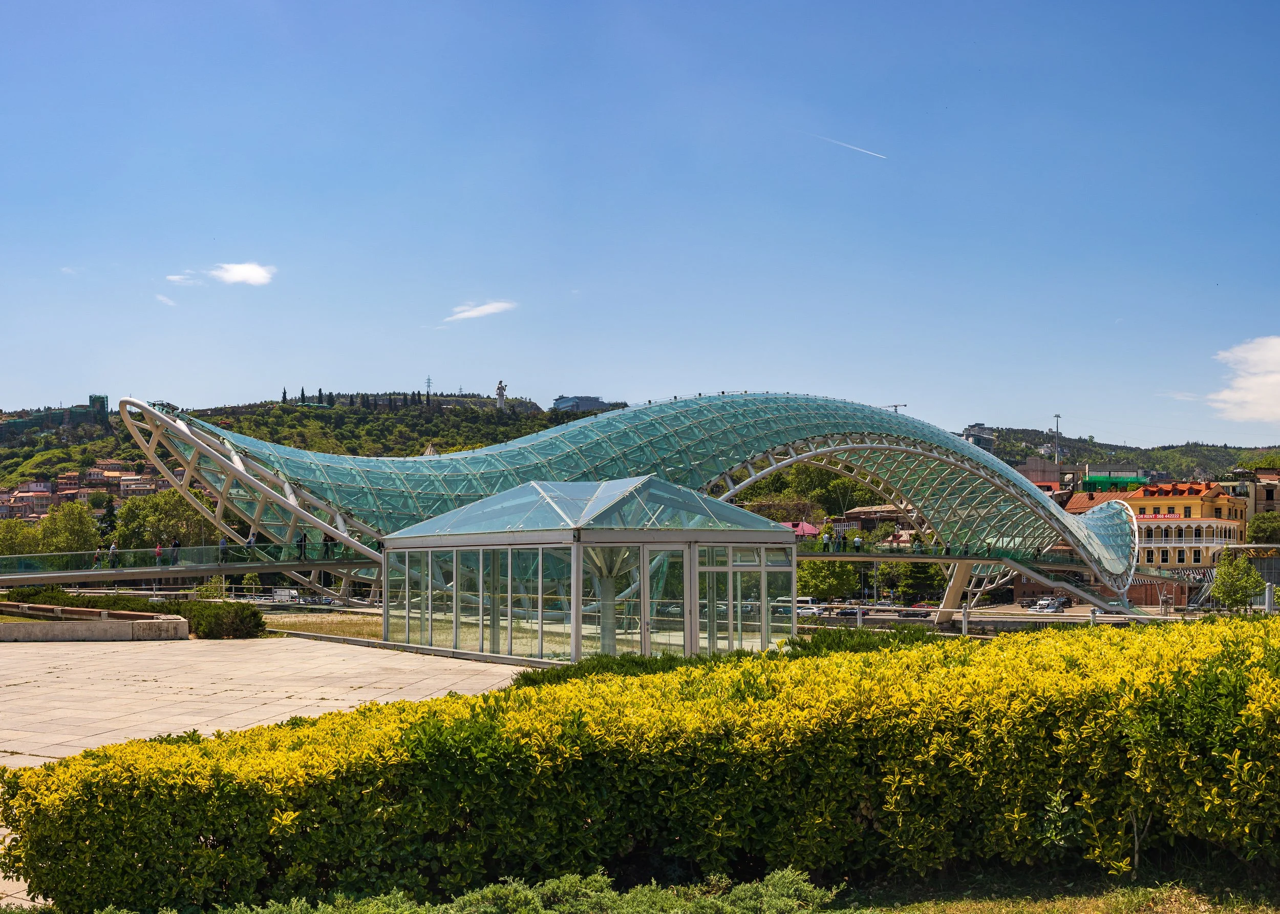  Bridge of Peace -   A glass and steel canopy arcs across the Mtkvari.    