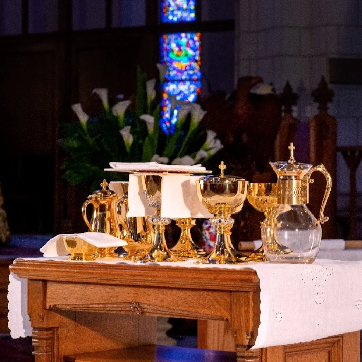 CCSL_Eucharist1.jpg