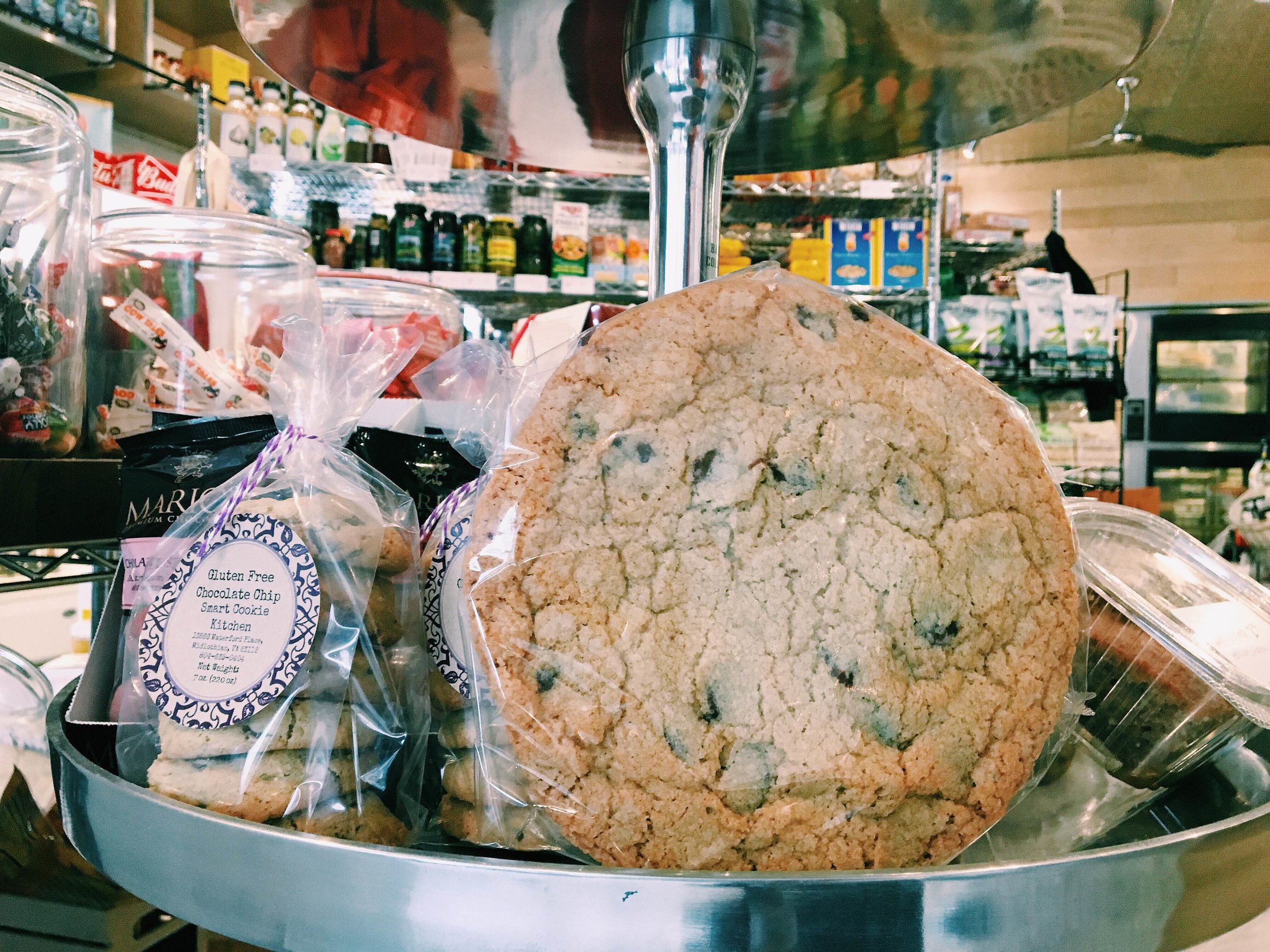 Stella's, not Stella's Grocery, is opening in Charleston, but still: LOOK AT THIS COOKIE.