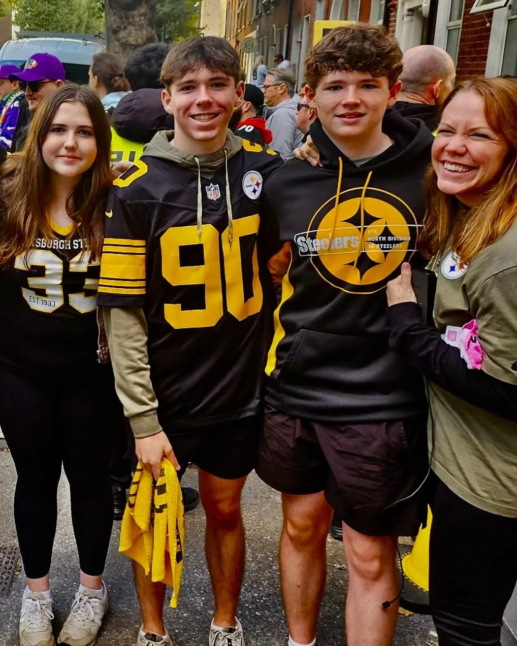 Steelers for the win in Dublin! The Duffy family was there in force @steelers