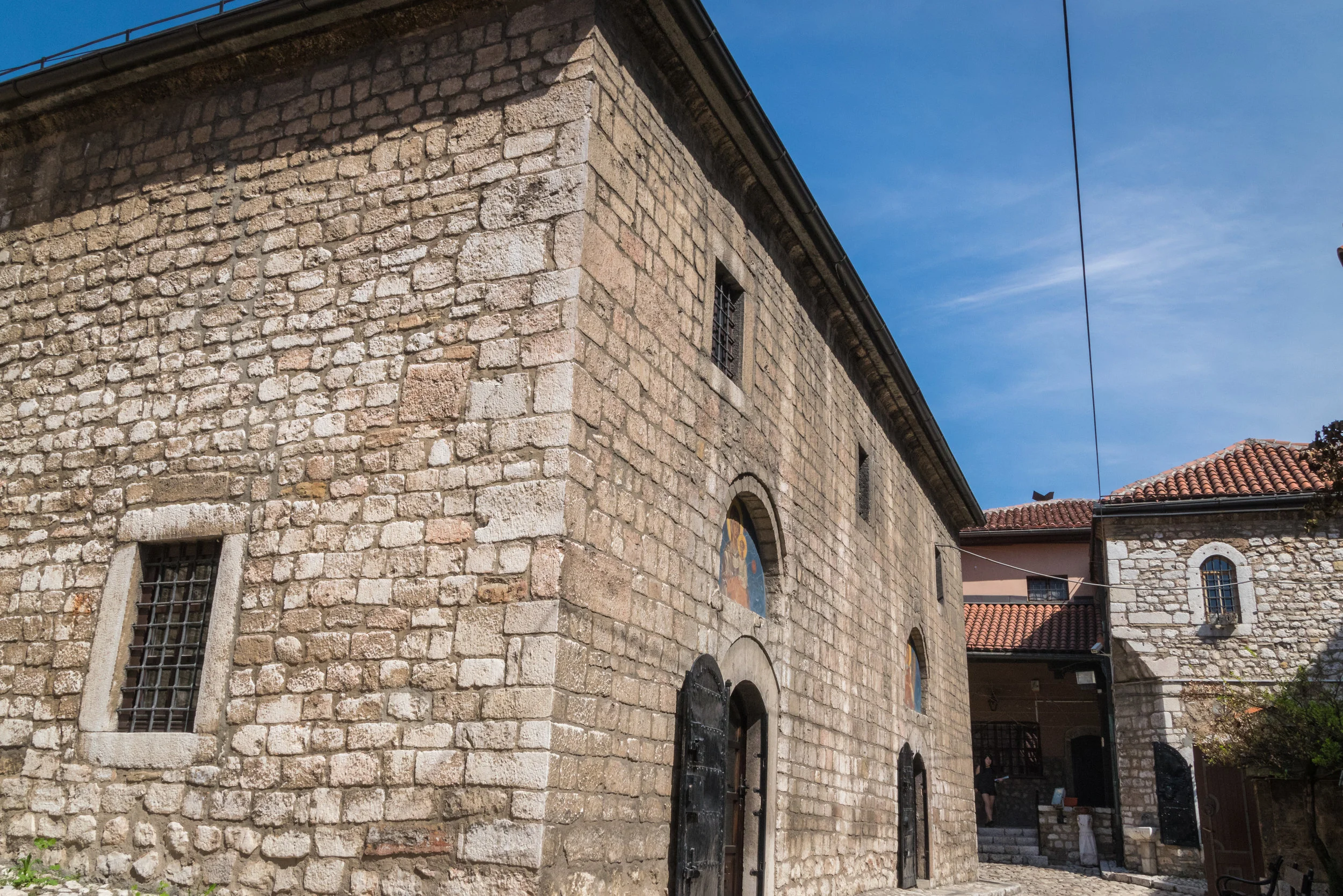 Sarajevo old orthodox church-3.jpg