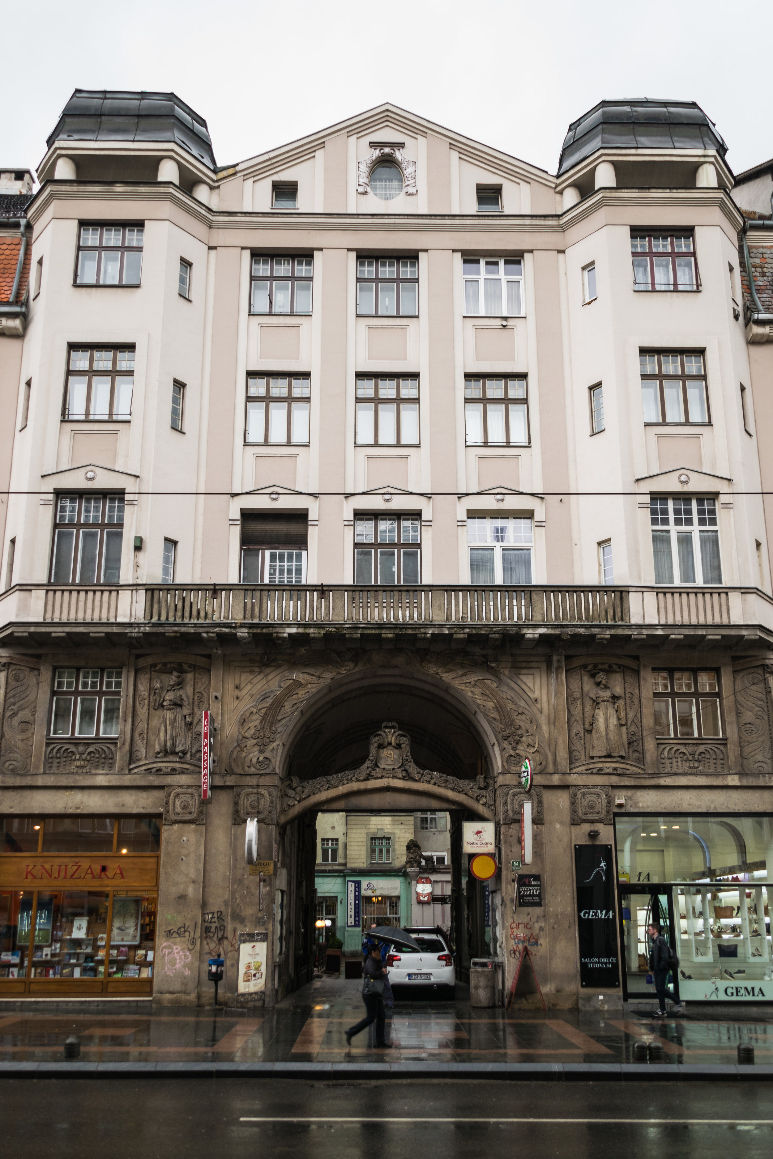 fabulous building on Sniper Alley, or Meša Selimović Boulevard