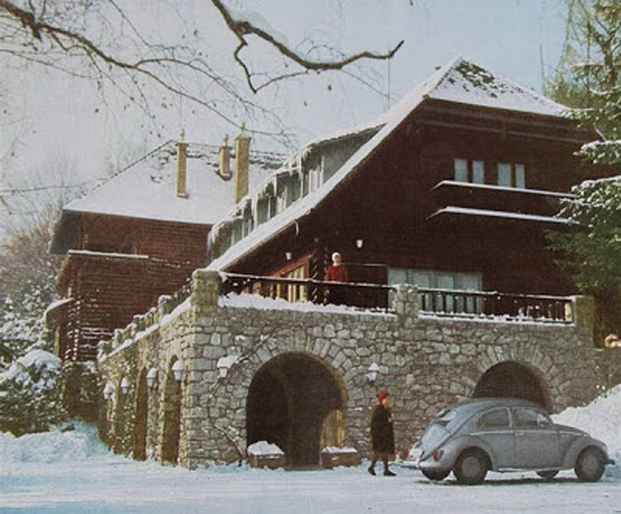 Villa Rebar before the fire (photo source: Flickr )