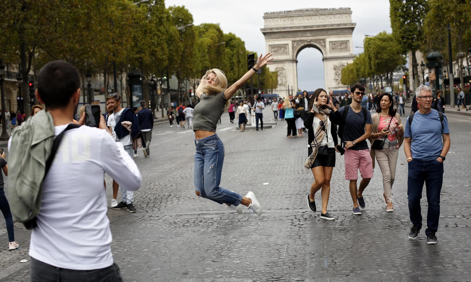Parisians say “oui oui” to going car free (photo credit theguardian.com.uk )