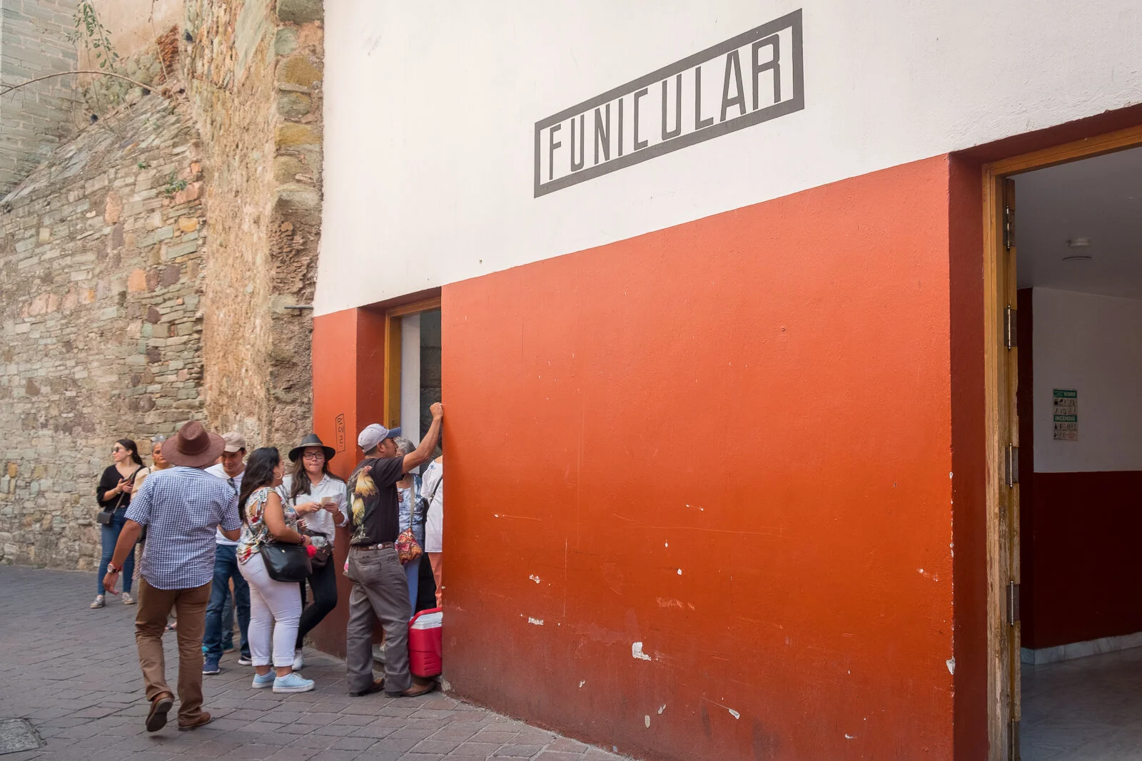 2019.10.8_Mexico_Guanajuato11_Britt first year.jpg
