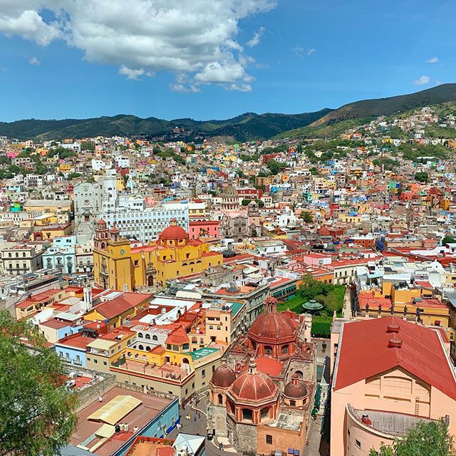 Weekend in Guanajuato, Mexico! Part I #guanajuato #mexico #travelwithbaby #carfree #peopleoriented