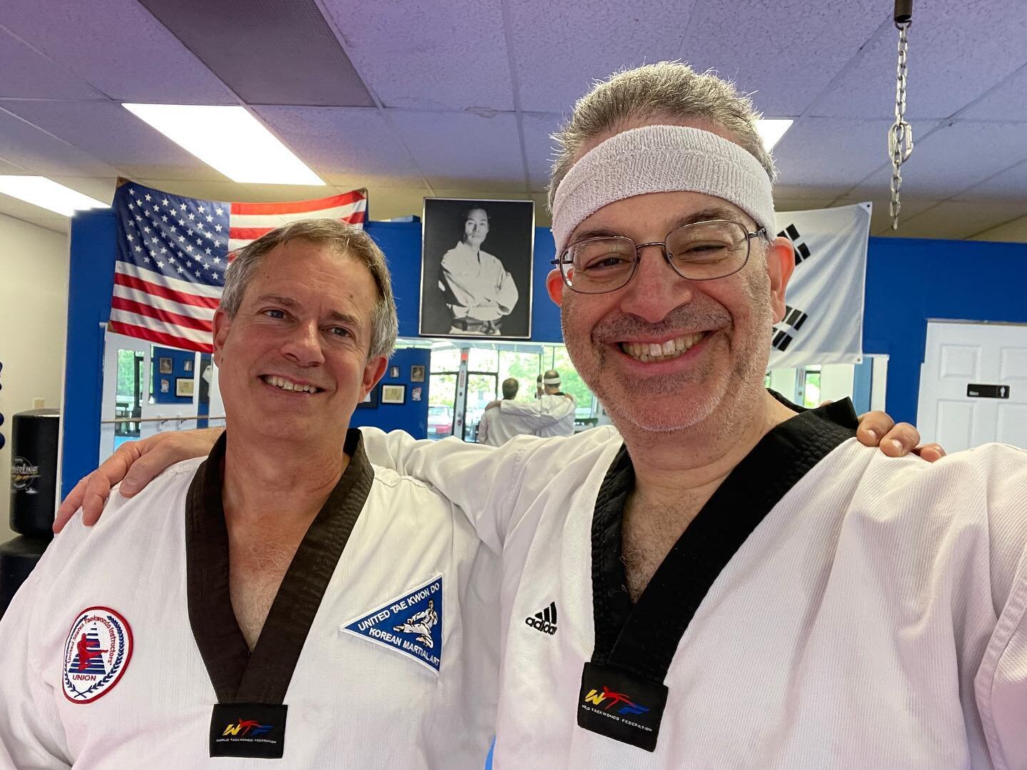 Thursday with GM Sirois is awesome. 👊

UTKD.org. #tkd #taekwondo #martialarts #pelhamnh #dracutma #utkd #ukma #ustiu