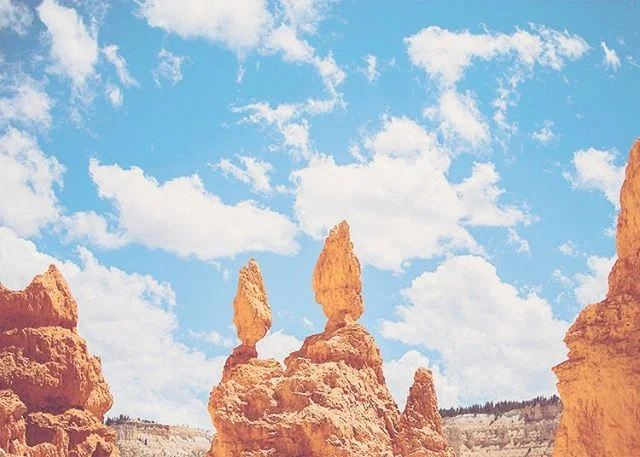 Scrolling through old blog posts makes me wish I was back outside hiking Bryce Canyon with its perfect blue sky and fluffy clouds! 🌤