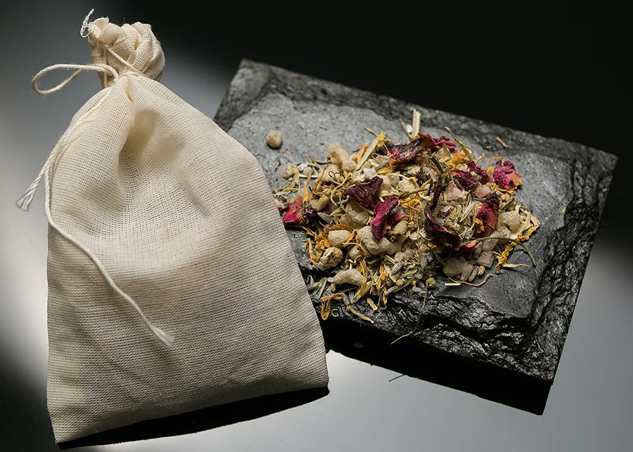 relaxing-flower-bag-418c.jpg