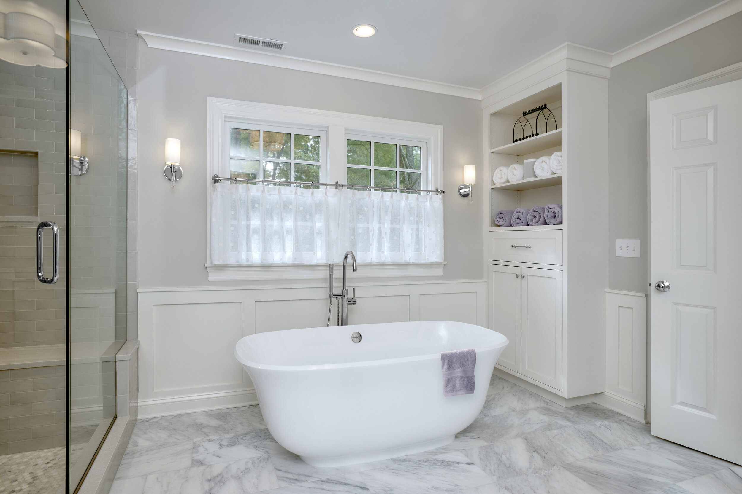Ryan Bath final - tub and linen cabinet.jpg