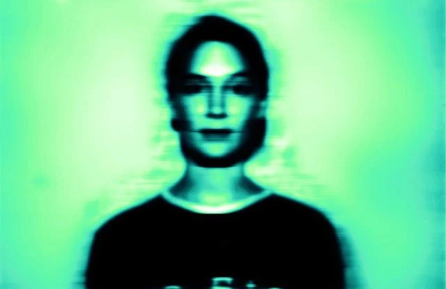 I slowly stood up
Put my headphones on
Playlists feed the soul
To the place where I daydream
I stood tall and walked slowly away
...
Todays sketch
...
#portrait #photography #artphotography #moodygram #portraitmood #artofvisuals #featurepalette #makeportraits #colour #abstract #visualdiary #blue #green #blur #blurredlines #fineartphotography #artphoto #portrait_shots #womanphotographer#visualart #visual #photograhie #fotografia #face ...
Check out my updated website / folio - link above www.melmcveigh.com