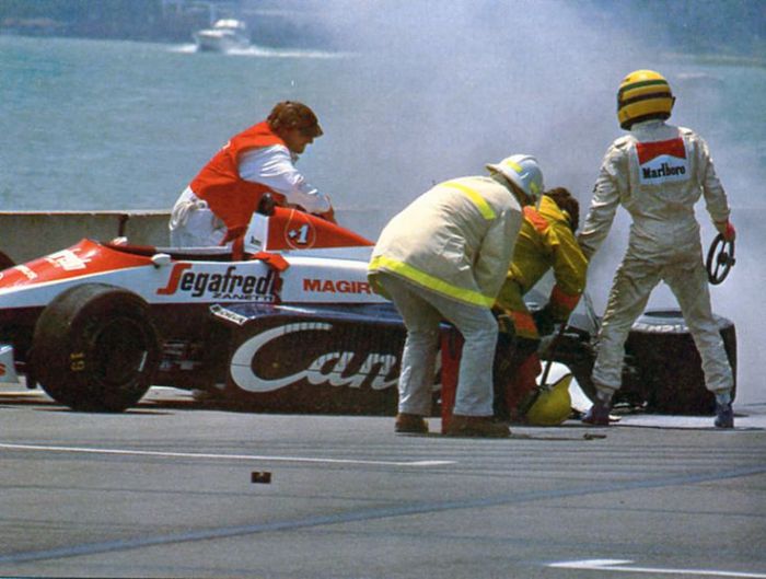 Senna out of the car after his Detroit shunt.