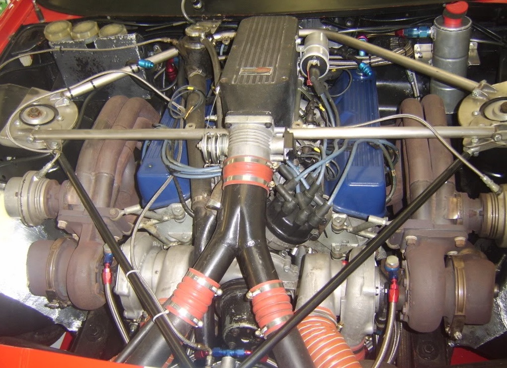 Janspeed's 3.6L twin turbo Rover V8.