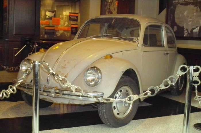 The notorious serial killer Ted Bundy apparently had an affinity for Volkswagen Bugs.