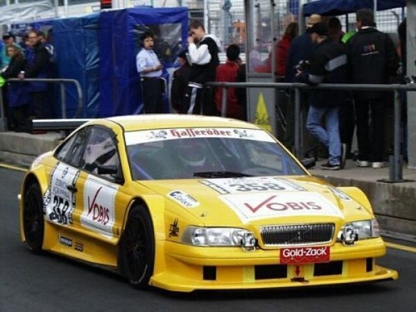 Nürburgring 24 Hours, 2000.