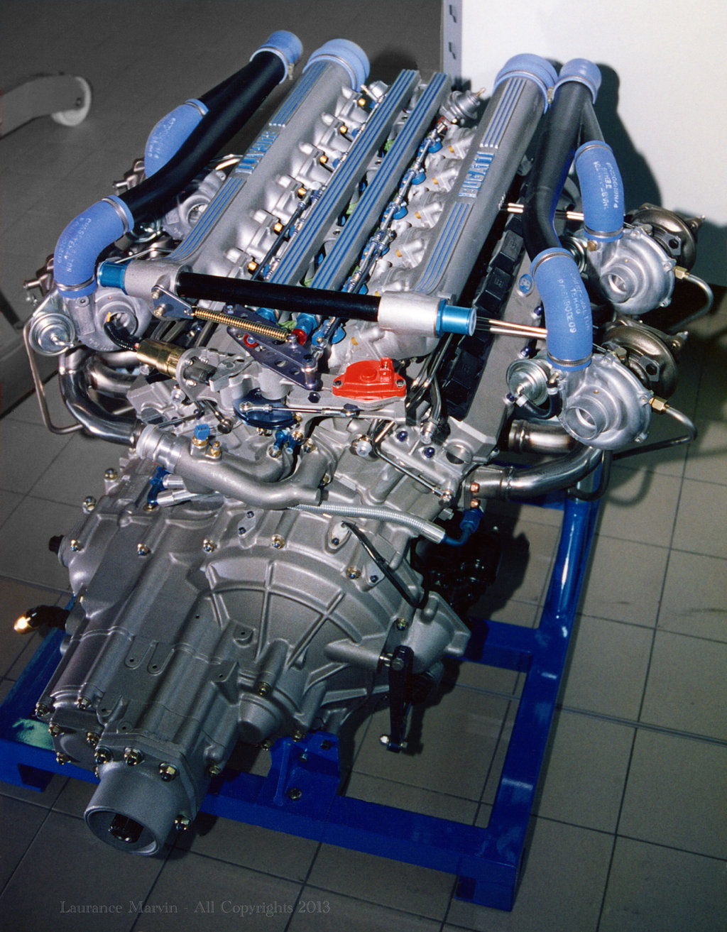 The amazing 3.5L Bugatti V12 fed by four turbochargers