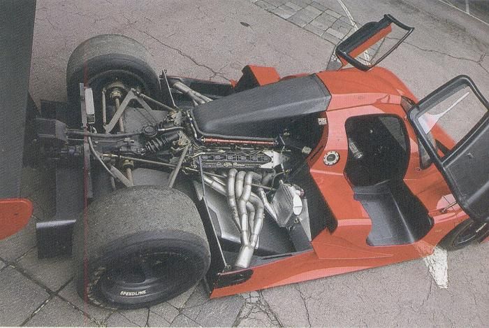 Fiat demanded the 048SP to be fitted with Ferrari's superior V12.