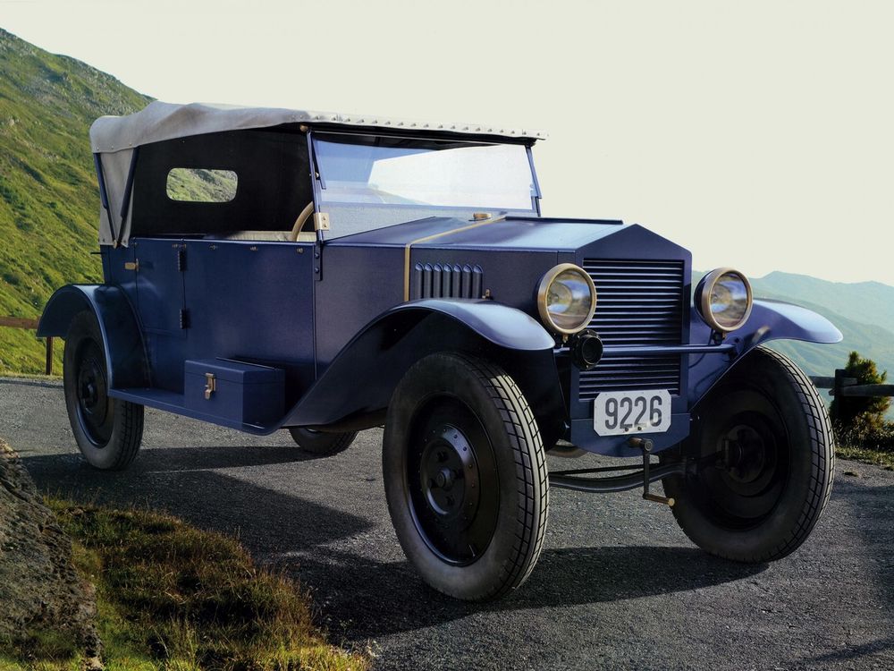 NAMI-1, the Soviet Union's first automobile.