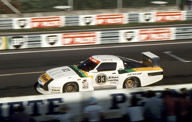 Takuya Yura took his lessons learned from the Mooncraft RX7 program.