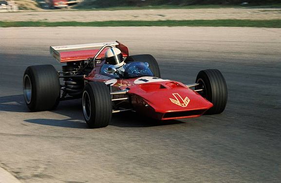 The front wings were deleted to reduce drag on Monza's long straights.