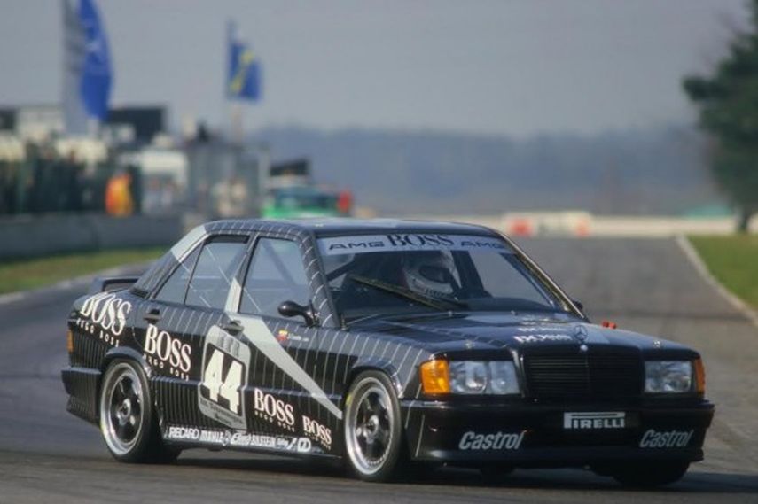 The small 190E 2.3-16 became Mercedes' main touring car weapon.