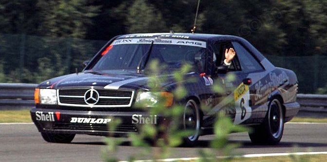 The steady 500 SEC even gave its drivers time to wave. Spa Francorchamps 1989.