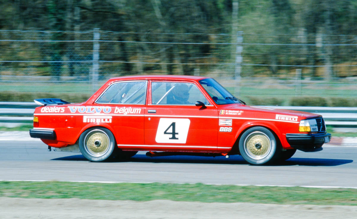 Francevic's car was an ex-Belgian Volvo Dealer Team car