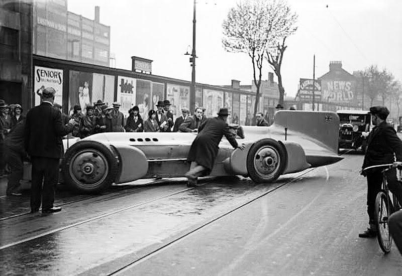 Blue Bird being wheeled out of the Napier factory, 1931.
