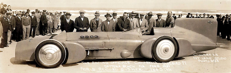 The land speed record officials posing with Blue Bird, Daytona Beach 1931.