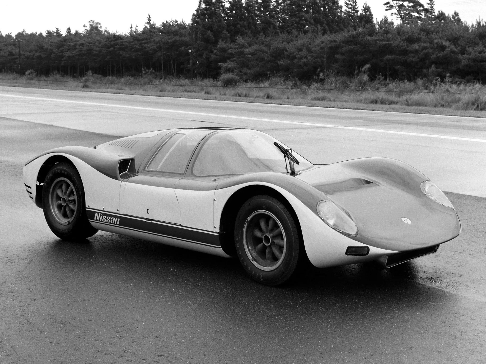 The Prince R380-II killed the A680X's chances of ever racing in anger.