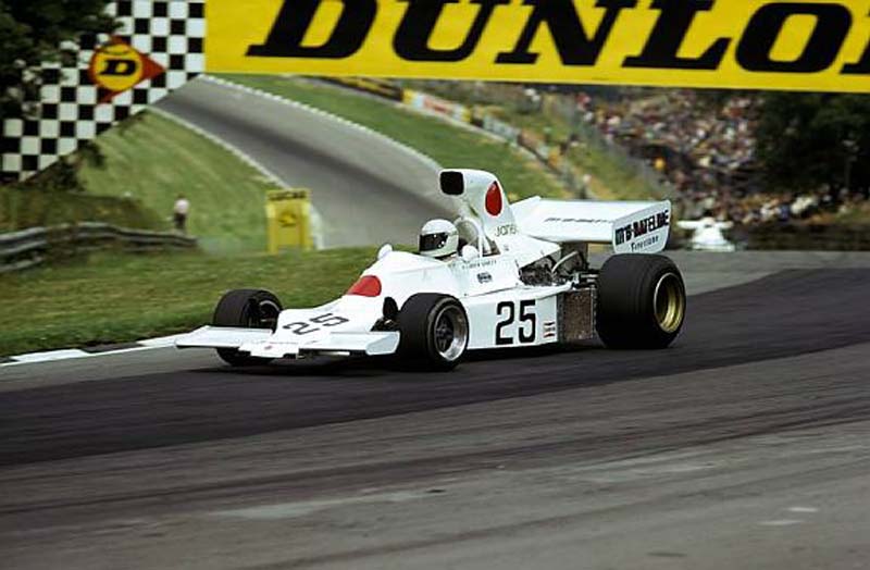 Ganley failed to qualify the slimmed-down F101B at Brands Hatch.