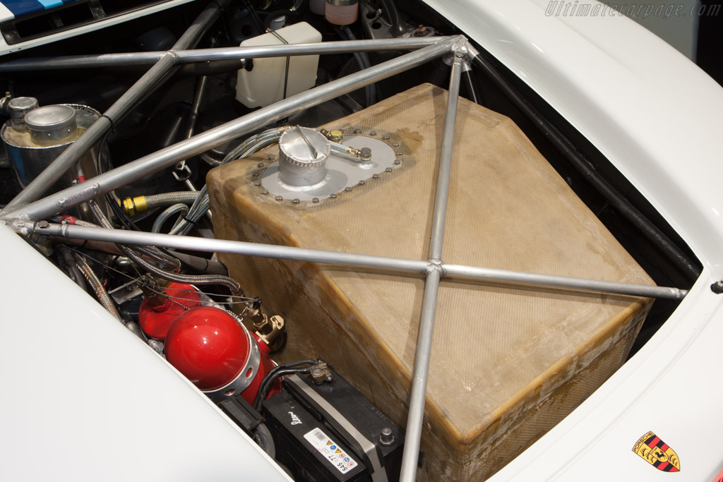Norbert Singer moved as much weight forward as he could to aid balance.