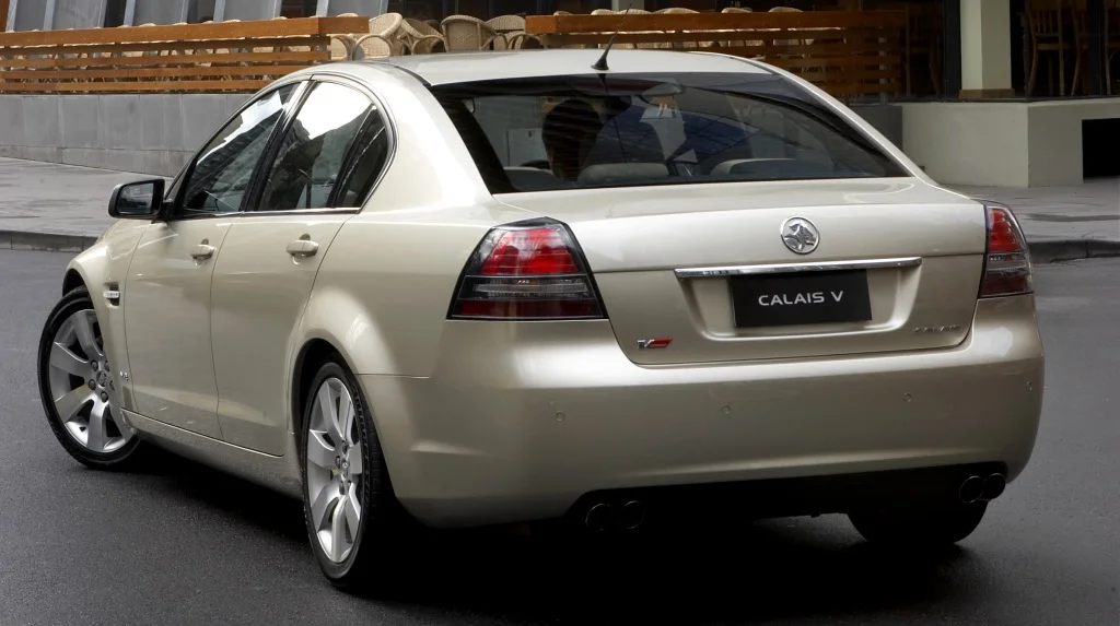 holden-calais-4-big.jpg