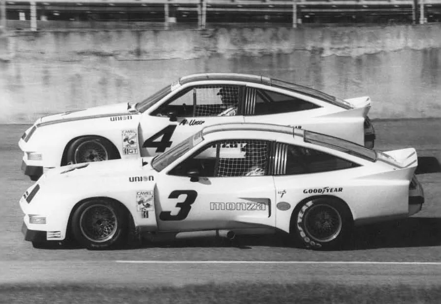 Moffat in the #3 Monza alongside Al Unser in the #4 at Daytona, 1975