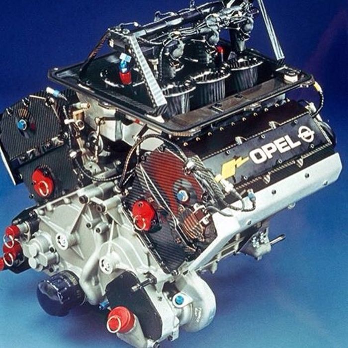 The screaming V6 was developed with assistance from Cosworth.