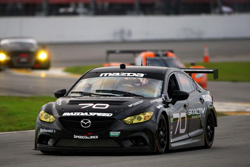 The 6 GX in a simple black testing livery, Daytona 2013.