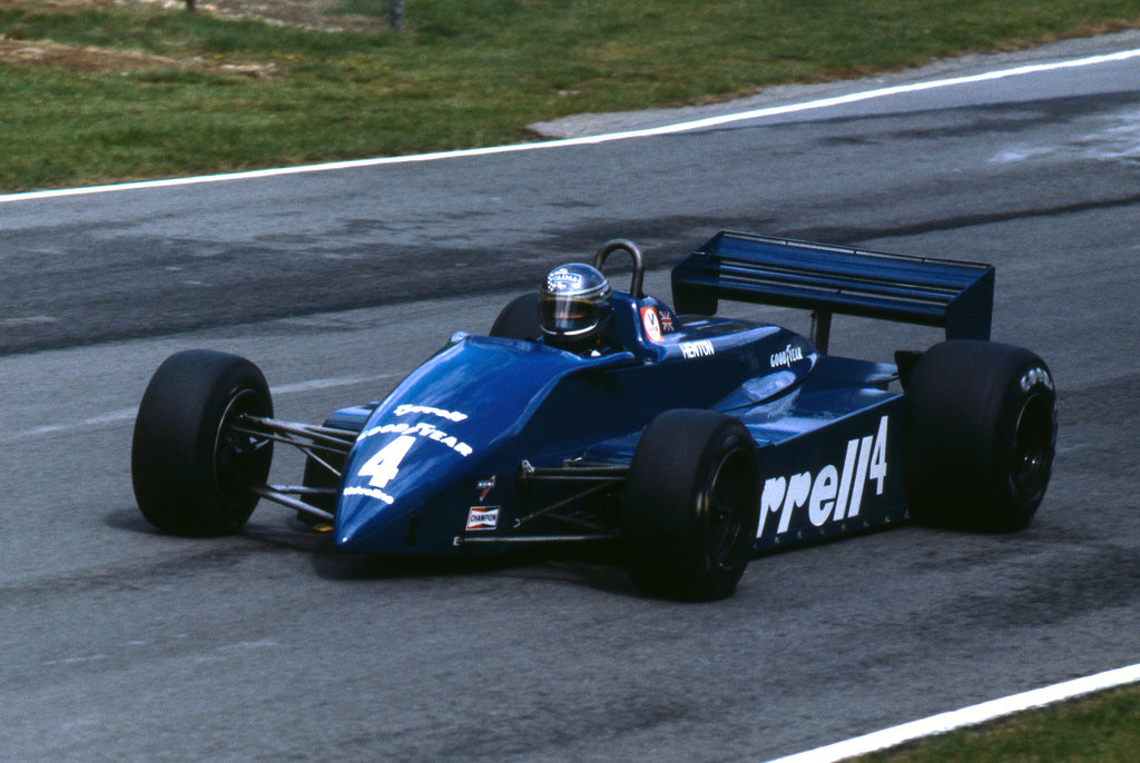 The 011 was Tyrrell's last ground-effect car, note the lack of a front wing and the long sidepods.