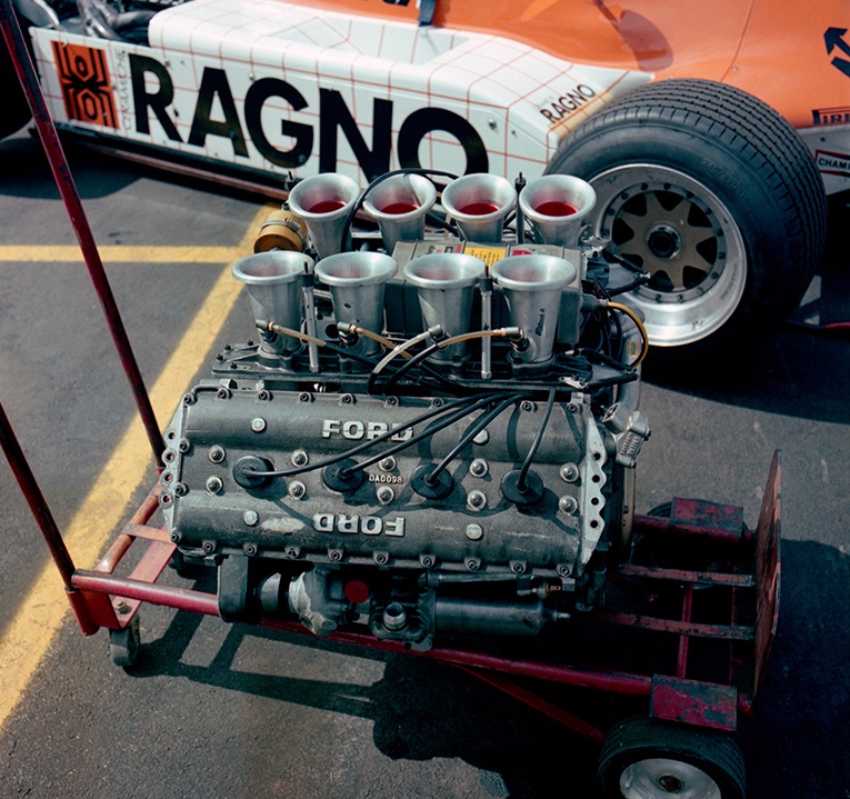 Tyrrell still made do with the increasingly outdated Ford-Cosworth engine.