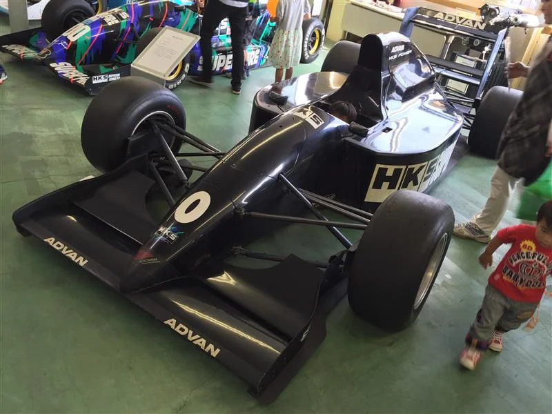 HKS struggled to mate the Lola to their new engine.