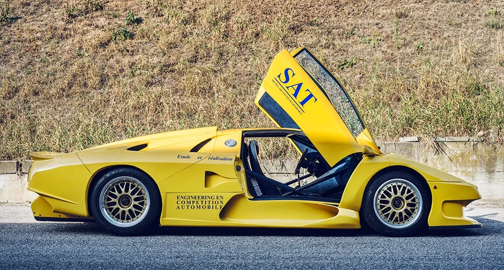 Apart from the iconic doors and the legendary engine, the GT1 had very little in common with its lesser sisters.