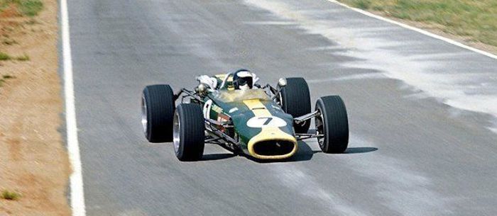 Jim Clark at Kyalami, the final outing for the H16-Lotus.