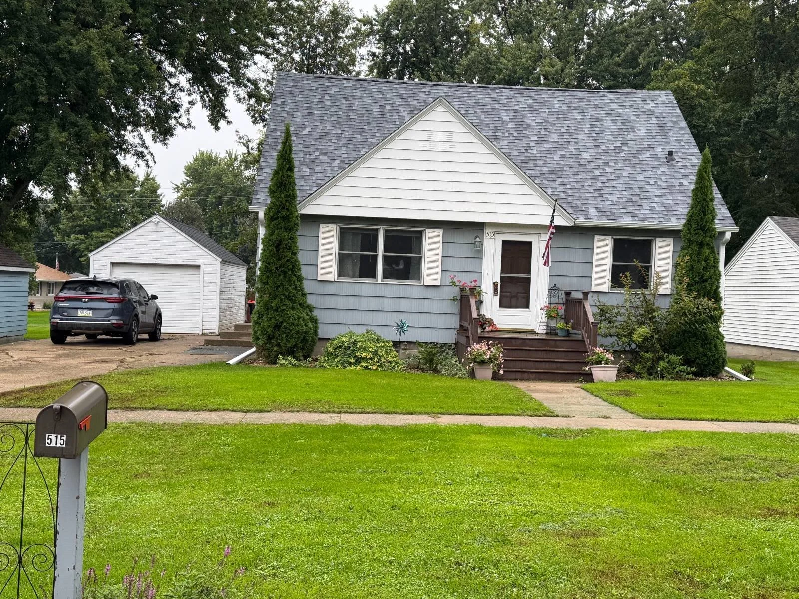 $145,000 - 515 E.Harrison Street, Holstein, IA 51025