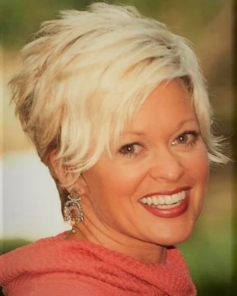 Headshot_current (1).jpg