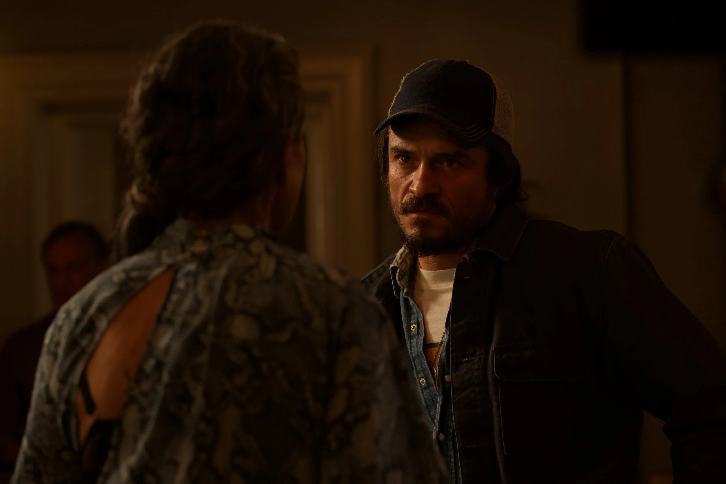  Orlando Bloom in RED RIGHT HAND, a Magnolia Pictures release. © Red Right Hand Productions LLC, Steve Squall. Photo courtesy of Magnolia Pictures. 