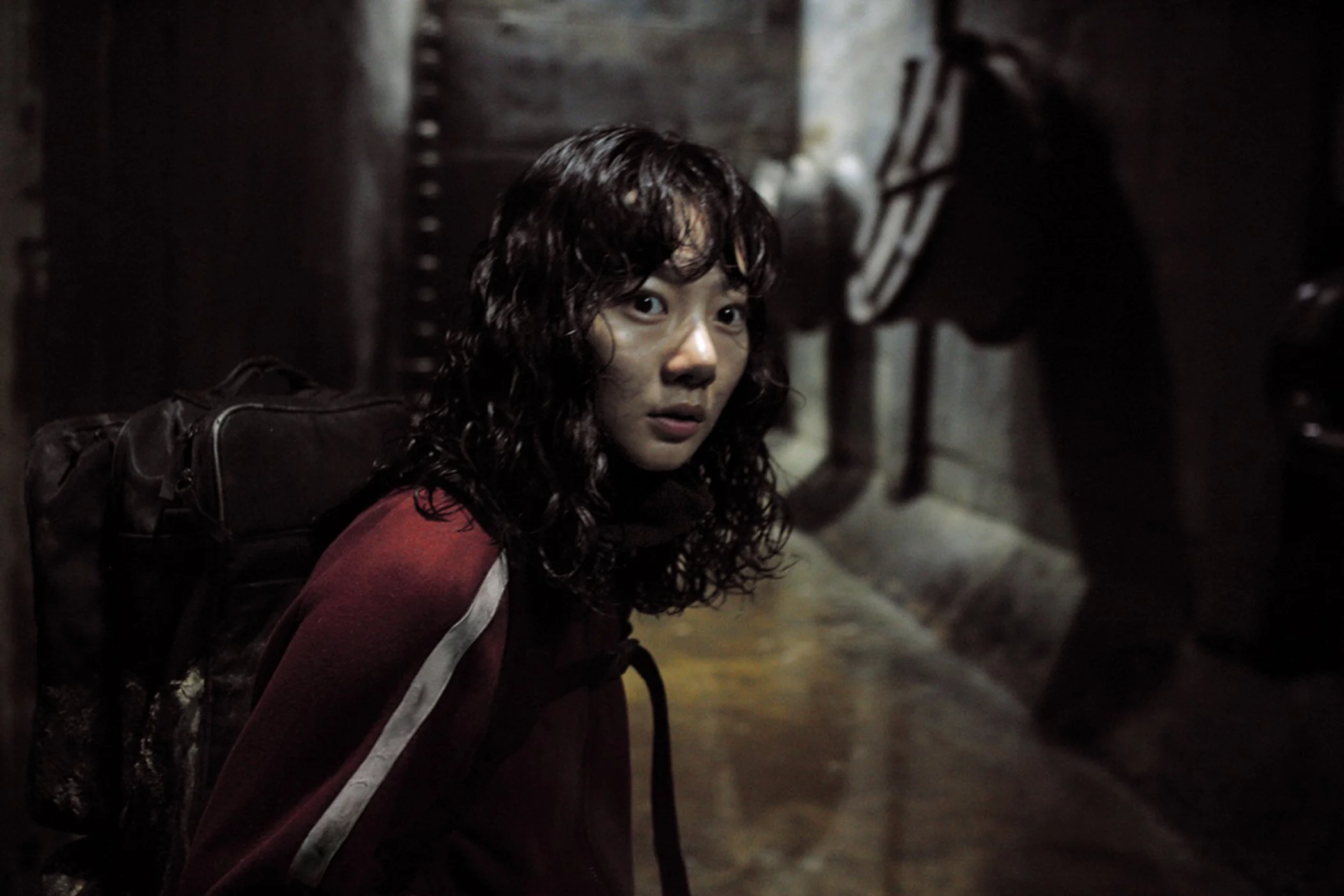  BAE Doo-na in THE HOST (4K RE-RELEASE), a Magnolia Pictures release. Photo courtesy of Magnolia Pictures. 