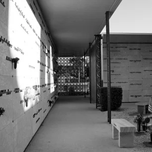 Fort Myers Memorial Gardens, Gundersen & Wilson Architects. Photos: Joyce Owens