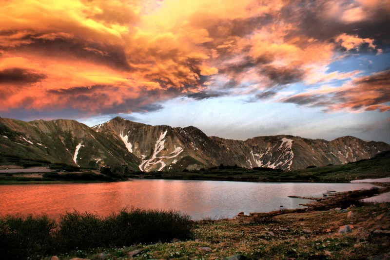 rocky_mountain_sunset_by_freezeskier.jpg