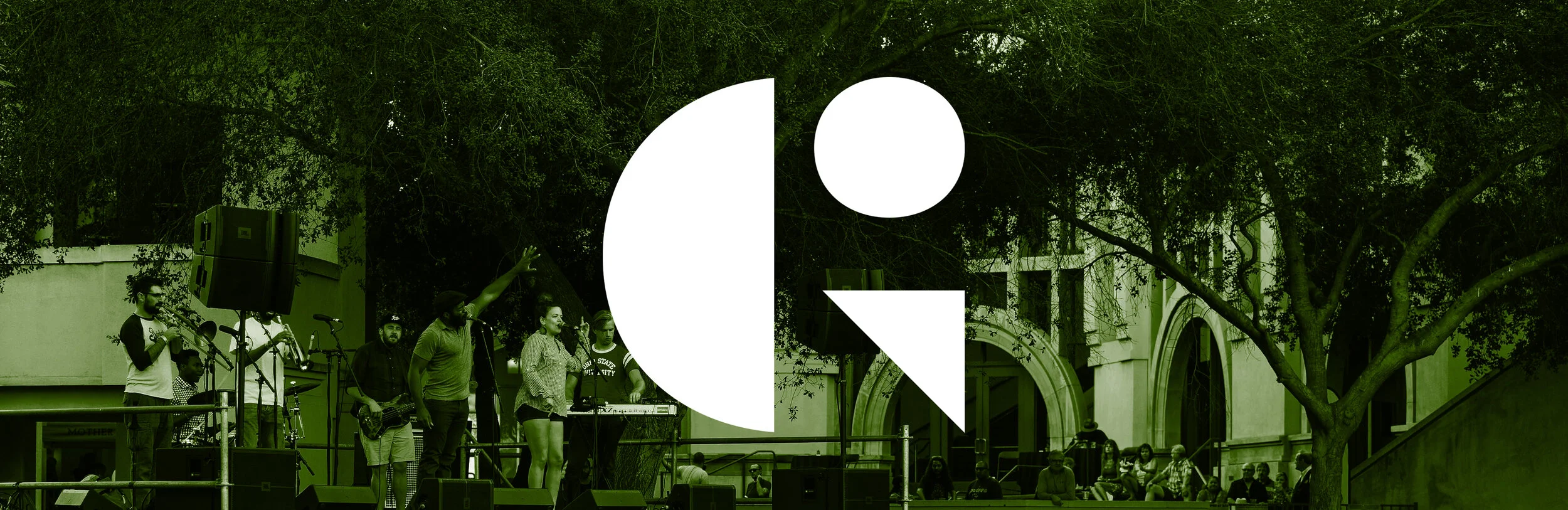 ReginaLuciano-OnTheGreen-Branding.jpg